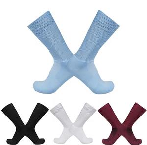 Chaussettes de compression respirantes en tricot pour hommes, style sport d'été, antidérapantes, couleur unie, taille standard - Product Image 5