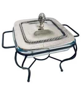 Recipiente para Calentar Comida de Acero Inoxidable Cuadrado con Tapa Plateada y Base de Hierro Forjado Negro para Catering de Bodas - Product Image 1