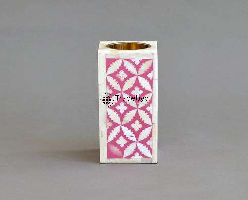 Disponible en différentes couleurs