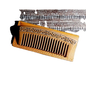 Peine de pelo de madera hecho a mano, estilo de moda, uso personal y comercial de la India, venta al por mayor a granel para salón y uso comercial - Product Image 5