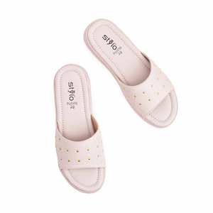 รองเท้าแตะทางการพิมพ์ลายสัตว์กวาง PU0498 - Product Image 1