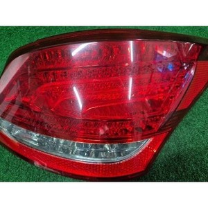 Luz Trasera Derecha Usada Equus 924023N010 - Product Image 4