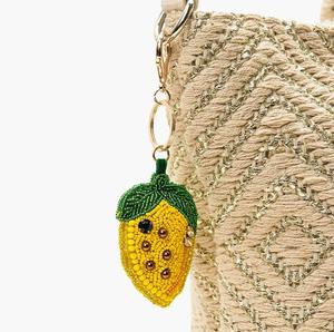 Porte-clés artisanal brodé de perles de rocaille – Élégant porte-clés perlé en perles de rocaille - Product Image 3