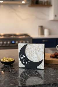 Metal Napkin Holder, Table Napkin Stand for <b>Kitchen</b> and Dining Table, Decorative Countertop Napkin Organizer - Product Image 4