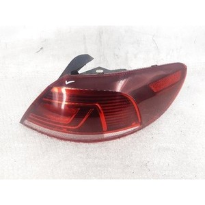 Feu arrière droit d'occasion OEM CC 2012-2016 3C8945208T - Product Image 1