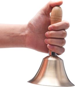Campana de mano de latón de calidad superior con mango de madera para coordinación de eventos, meditación y control escolar - Product Image 2
