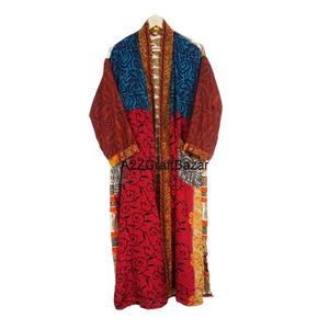 Kimono de Seda 100% Vintage Bohemio para Mujer, Diseño de Parches, Cierre con Cordón, Mangas Tres Cuartos, Suave y de Secado Rápido - Product Image 1