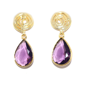 Boucles d'oreilles pendantes en laiton plaqué or 24 carats, style spirale en fil, forme poire, avec améthyste taillée et quartz hydro, design classique - Product Image 1