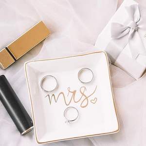 Plateau à bagues en céramique pour la mariée, cadeau de mariage et de fiançailles, rangement de bureau pour elle, cadeaux pour elle et lui, fiançailles dorées - Product Image 2