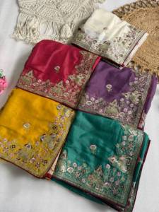 Sari en Georgette Étoilée Leranath Fashion pour Femme, Vêtement Ethnique Indien, Rouge Bordeaux, avec Blouse Traditionnelle et Bordure en Dentelle Brodée de Paillettes - Product Image 6