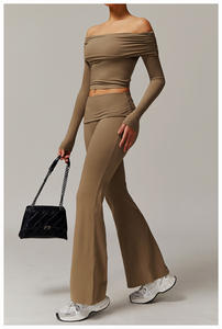 Ensemble de yoga brossé pour femmes - Tenue de yoga confortable et polyvalente pour la course à pied, la salle de sport et les activités de fitness - Product Image 5