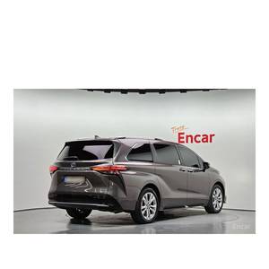 Toyota Sienna 2.5 Híbrida 2WD 2023, 32,611 km, Asientos de Cuero, Cámara Trasera, Volante a la Izquierda - Product Image 2