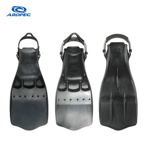 Aletas de buceo de caucho flexibles Aropec amarillas/negras con talón abierto y bolsillo, equipo de buceo de alta resistencia para aguas profundas, OEM ODM personalizado - Product Image 1