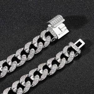 Collier en moissanite de qualité supérieure, coupe brillante, style cubain, pour marques de bijoux haut de gamme, disponible au meilleur prix - Product Image 1