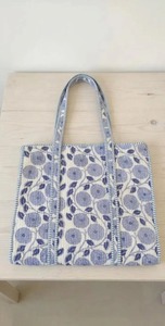 Bolsa de mano acolchada de algodón, hecha a mano, ecológica, reutilizable, para compras, artículos diarios y viajes, a precio de mayorista. - Product Image 2