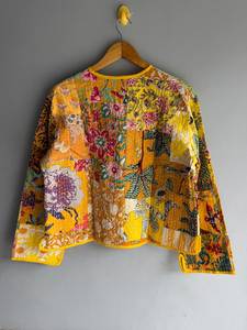 Chaqueta acolchada de algodón con patchwork floral para mujer, cuello en V, manga larga, cárdigan bordado a mano, ropa de abrigo de primavera, regalo para ella - Product Image 2