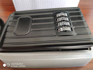 Boîte de sécurité murale JXD FC116, design 2024, argent/noir, avec serrure à clé, protection par mot de passe, entièrement en métal, robuste, garantie 1 an - Product Image 6