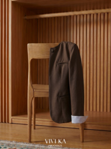 Blazer élégant pour femme à manches longues sans col LYDIA, couleur marron, en stock, uni - Product Image 5