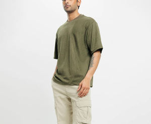 Camiseta de algodón grueso de 220 g/m² para hombre, talla grande, con hombros caídos, 100 % algodón, personalizada, precio mayorista OEM - Product Image 3