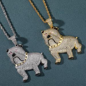 Pendentif Bouledogue Plaqué Or Rose Haute Demande avec Strass en Cristal, Breloque Unisexe Hiphop pour Usage Quotidien, En Vente - Product Image 6