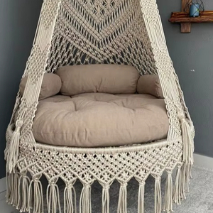 Fauteuil suspendu en macramé en coton marron, chaise suspendue, Hängesessel, chaise balançoire, chaise balançoire en macramé - Product Image 1