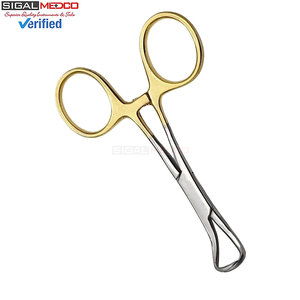 Pinza para toallas Backhaus Forceps de 3.5 pulgadas, chapada en oro, instrumento médico quirúrgico manual de primera calidad para sujetar paños quirúrgicos en quirófanos y clínicas. - Product Image 4