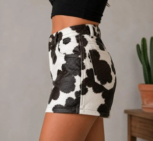 Shorts en cuir de vachette pour femmes, cuir véritable de qualité supérieure, taille haute, mode moderne, streetwear décontracté, style designer, sur mesure en gros - Product Image 1