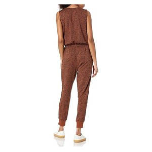 Mono deportivo de mujer de una pieza, sin tirantes, con cuello en V, de longitud completa, de doble cara, de spandex/nailon, resistente al sudor y a las arrugas. - Product Image 2