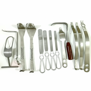 Sistema de Retractores para Cirugía de Hombro, Instrumentos Ortopédicos de Acero Alemán, Set A+, Nuevo - Product Image 1