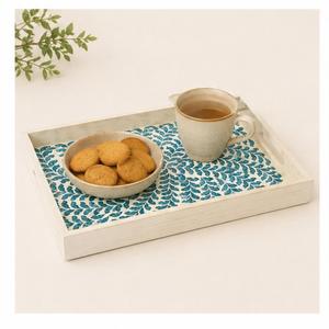 Bandeja de Servicio Rectangular de Madera Ecológica con Incrustaciones de Nácar de Lujo, Decorativa para Mesa de Centro, Otomana, con Asas Recortadas - Product Image 6