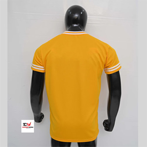 Camiseta al por mayor con cuello en V 100% algodón, de secado rápido, transpirable, estilo básico, impresión personalizada, OEM, camiseta de moda para hombre - Product Image 2
