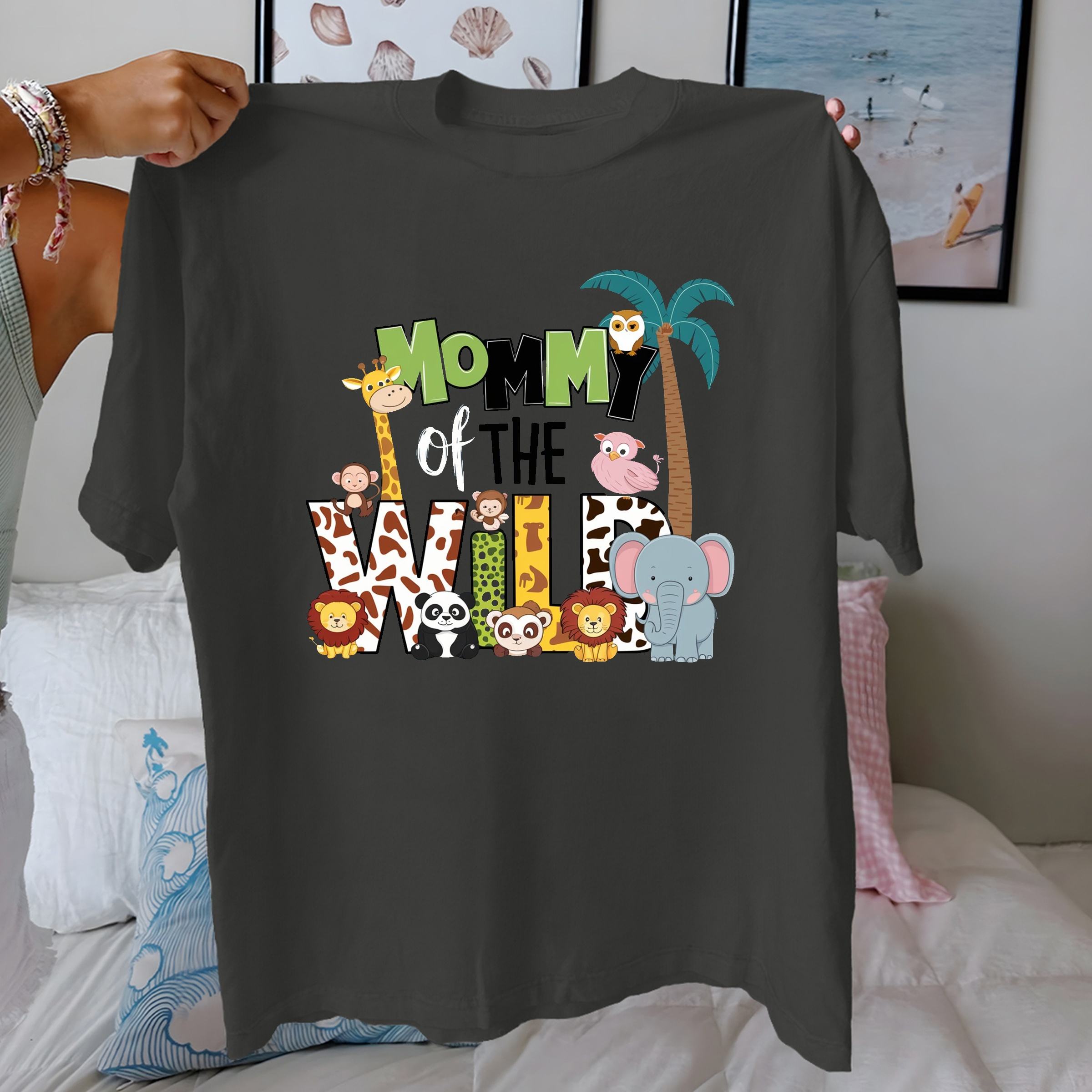 สีเทาเข้ม