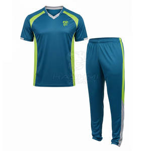 Ensemble de vêtements de sport professionnels pour équipe, kit de cricket pour les entraînements et les tournois, avec tissu durable - Product Image 2