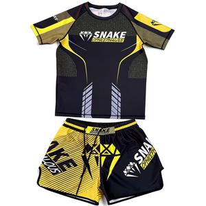 Ensemble Rashguard pour Hommes MMA Muay Thai BJJ Polyester/Coton Séchage Rapide Respirant Compression Ajustée Manches Courtes T-shirt et Short - Product Image 6