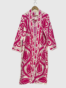 Veste en velours rose pour femmes grandes tailles, col mandarin, manches longues, motif floral brodé à la main, manteau long, vêtements de printemps - Product Image 1