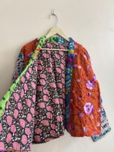Chaqueta Tradicional Vintage Phulkari, Chaqueta Corta Bordada a Mano para Mujer, Chaqueta India Hecha a Mano - Product Image 5