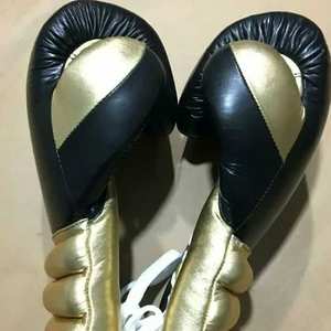Guantes de Boxeo de Cuero Profesionales con Logotipo Personalizado, Cierre de Velcro Impermeable, Servicio OEM para Entrenamiento y Sparring de MMA/Kickboxing - Product Image 2