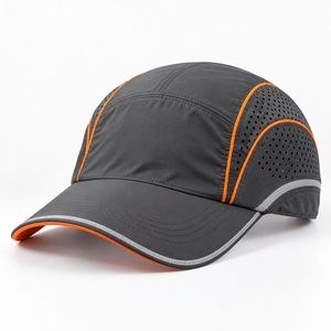Casquettes de course personnalisées alliant une construction respirante, des couleurs modernes et une finition durable pour les équipes sportives, à des fins promotionnelles. - Product Image 1