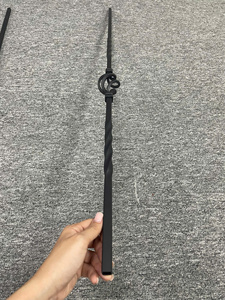 Flakebrigg - Balaustre de Hierro Negro Moderno para Escaleras y Balcones, con Cesta Simple y Doble Torsión, Acabado Negro Mate - Product Image 3