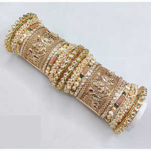 กำไลข้อมือสไตล์ Kundan แบบดั้งเดิมพร้อมไข่มุกดีไซน์แบบเปิดได้เครื่องประดับเจ้าสาวที่สง่างาม - Product Image 1