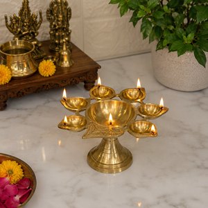 Lámpara de aceite Diya de latón hecha a mano al por mayor con 6 mechas, Puja Deepam, decorativa para festivales, hogar, templo, regalo, proveedor OEM - Product Image 3