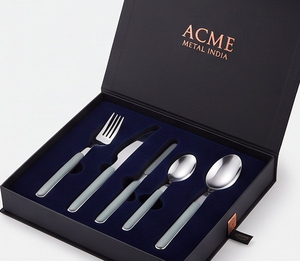 Ensemble de couverts élégants en argent avec manche en résine grise, vaisselle élégante pour les dîners modernes, les mariages, les restaurants et l'usage domestique - Product Image 4