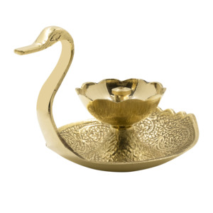 Lampe à huile Diya en laiton artisanal en forme de cygne avec motif floral, décoration traditionnelle pour Diwali et le temple domestique - Product Image 4