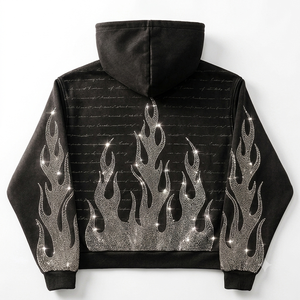 Hoodie court noir personnalisé pour femme, imprimé flamme en strass, clouté, zippé, coupe oversize, style streetwear, fournisseur en gros - Product Image 2
