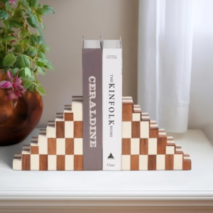 Gold Plated Heart Bookends 2Pcs Engraved Contemporary Sculptural Metal Decor for Home Office Desk Accessories - Product Image 4