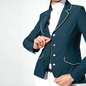 Chaqueta de equitación de tela elástica y confort equilibrado, con tacto suave y estilo elegante, servicio OEM. - Product Image 4