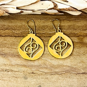 Boucles d'oreilles pendantes Bohème Design Unique Arbre de Vie en Laiton Naturel pour Femme, Cercle Filigrane Plaqué Or 18 carats pour Vente en Gros/OEM/ODM - Product Image 1