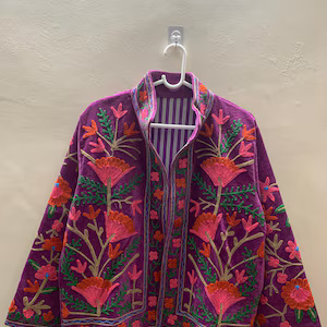 Veste en velours brodée de fleurs bohèmes, coupe-vent et respirante, manteau Suzani, manteau court en tricot d'hiver - Product Image 4