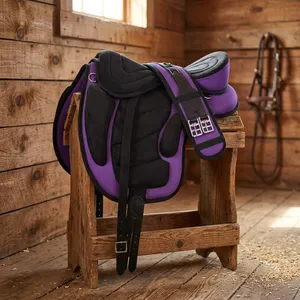 Silla de Montar Inglesa sin Arzón ADEEFA Freemax de Alta Calidad, Sintética, Color Morado, Talla 16'', Disponible al Mejor Precio del Mercado - Product Image 4