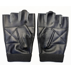 Gants de musculation professionnels gris et noirs avec rembourrage amélioré de la paume |   Poignée antidérapante de qualité supérieure pour un équipement de musculation ultime - Product Image 3